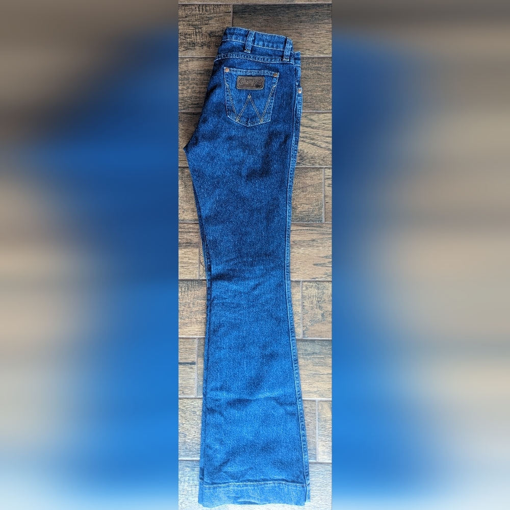 29x36 Wrangler Trouser Flare Jeans Rooted Collection